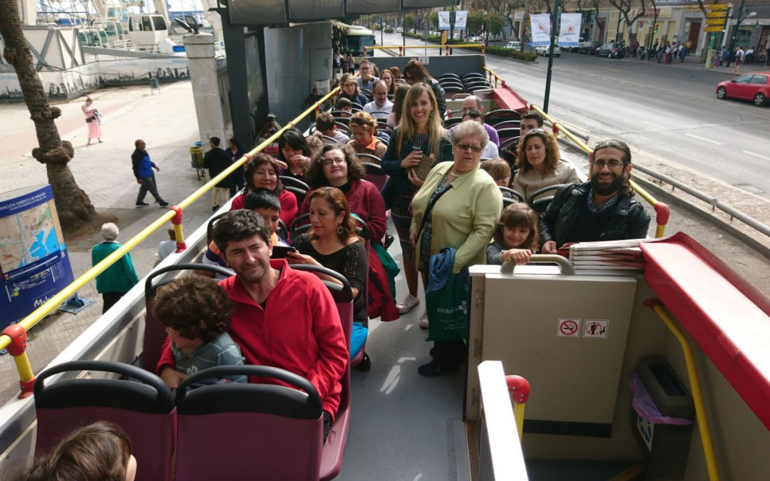 De paseo en Bus Turístico por Málaga